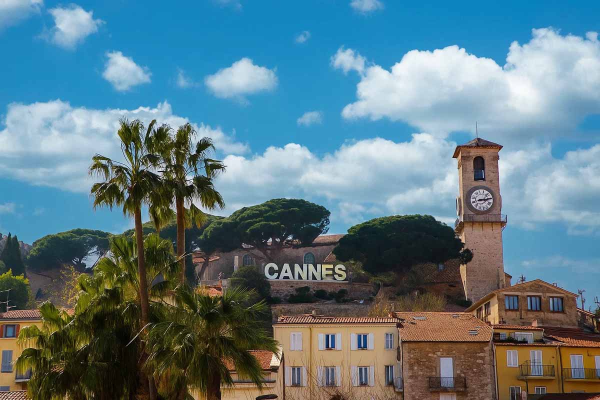 Discover Cannes Glamour, History & Sea 4.9 (21)