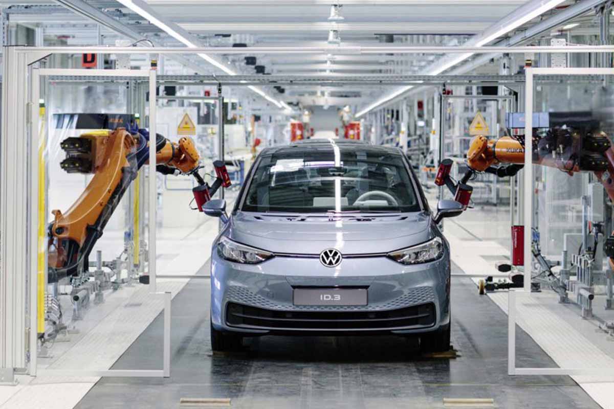 Volkswagen to Cut 35,000 Jobs in Germany by 2030 5 (1)